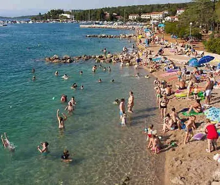 Gemuetliches Fuer 2 Personen In * Malinska